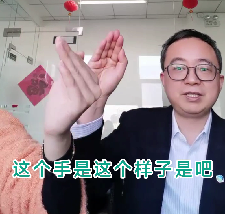 老年人感染新冠，不建議吃止咳藥！